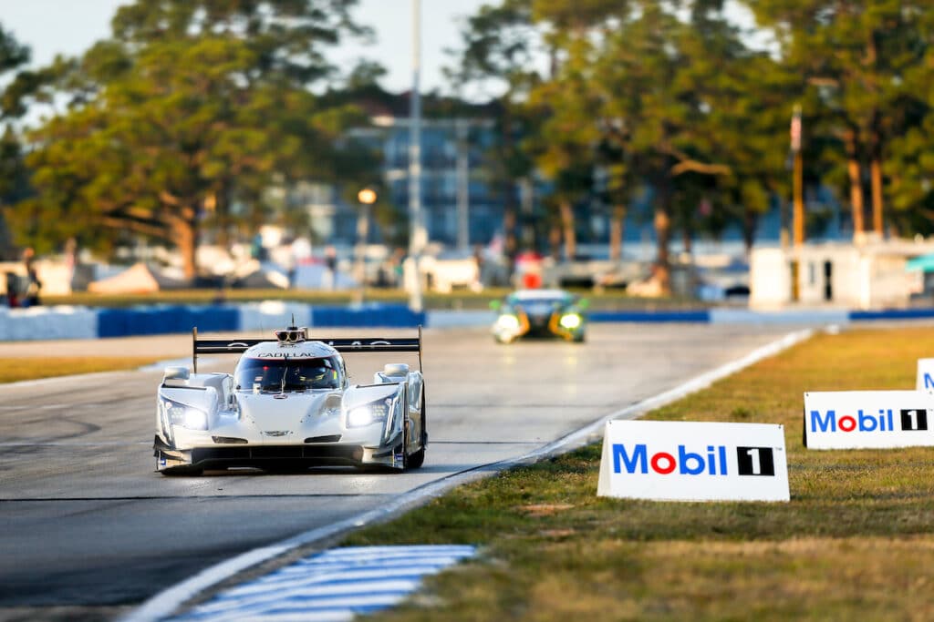 #01 Cadillac Chip Ganassi Racing Cadillac DPi, DPi: Scott Dixon, Renger van der Zande, Kevin Magnussen