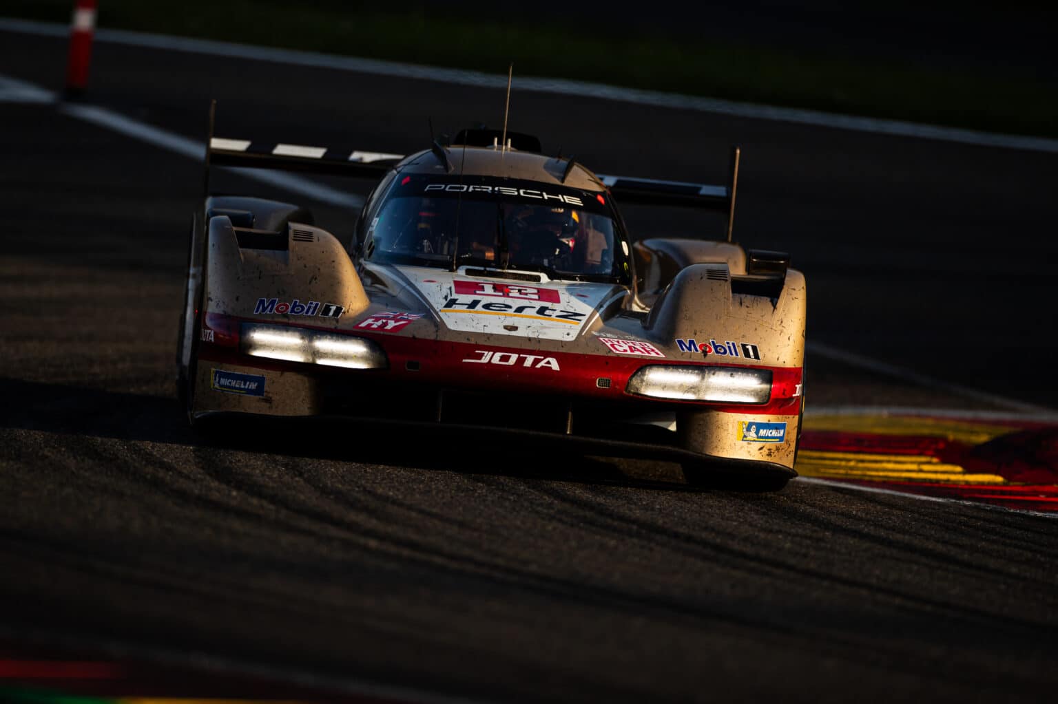 12 STEVENS Will (gbr), ILOTT Callum (gbr), Hertz Team Jota, Porsche 963 #12, Hypercar, action during the 2024 TotalEnergies 6 Hours of Spa-Francorchamps, 3rd round of the 2024 FIA World Endurance Championship, from May 8 to 11, 2024 on the Circuit de Spa-Francorchamps in Stavelot, Belgium - Photo Javier Jimenez / DPPI