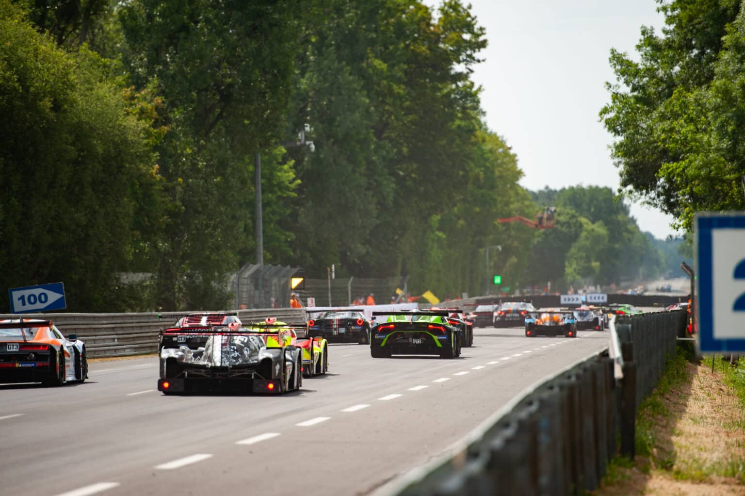 Traffic - Michelin Road to Le Mans - Circuit de la Sarthe - Le Mans - France -