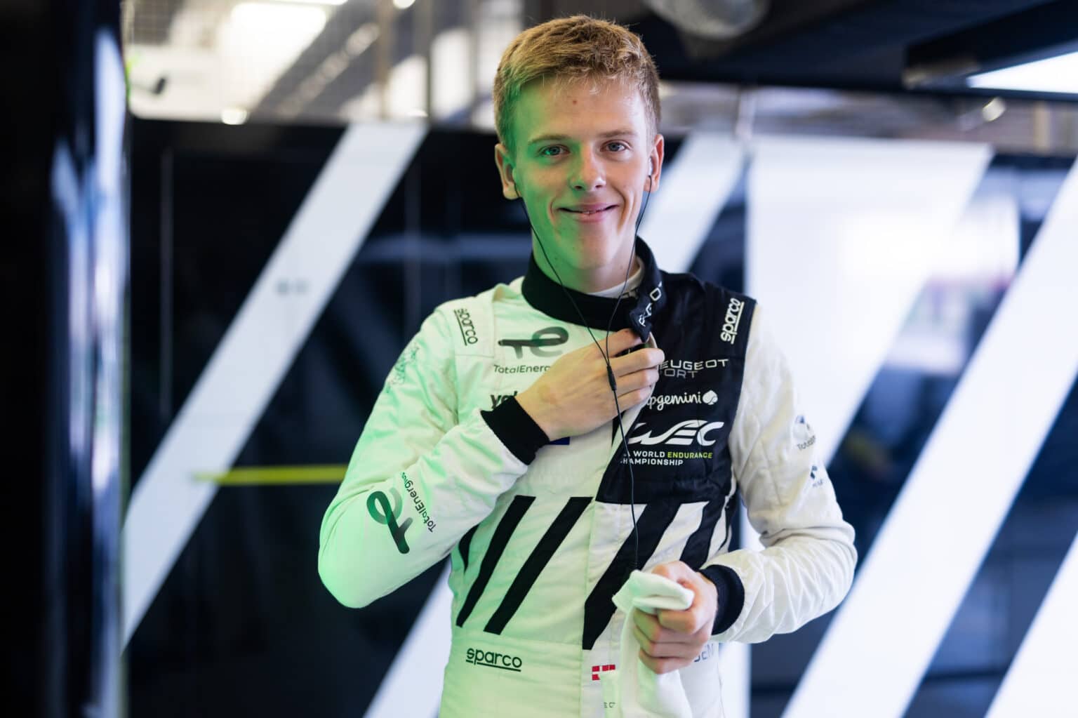 JAKOBSEN Malthe (dnk), Peugeot TotalEnergies, Peugeot 9X8, portrait during the Bahrain FIA World Endurance Championship Rookie Test 2023, on November 5, 2023 on the Bahrain International Circuit, in Sakhir, Bahrain - Photo Joao Filipe / DPPI