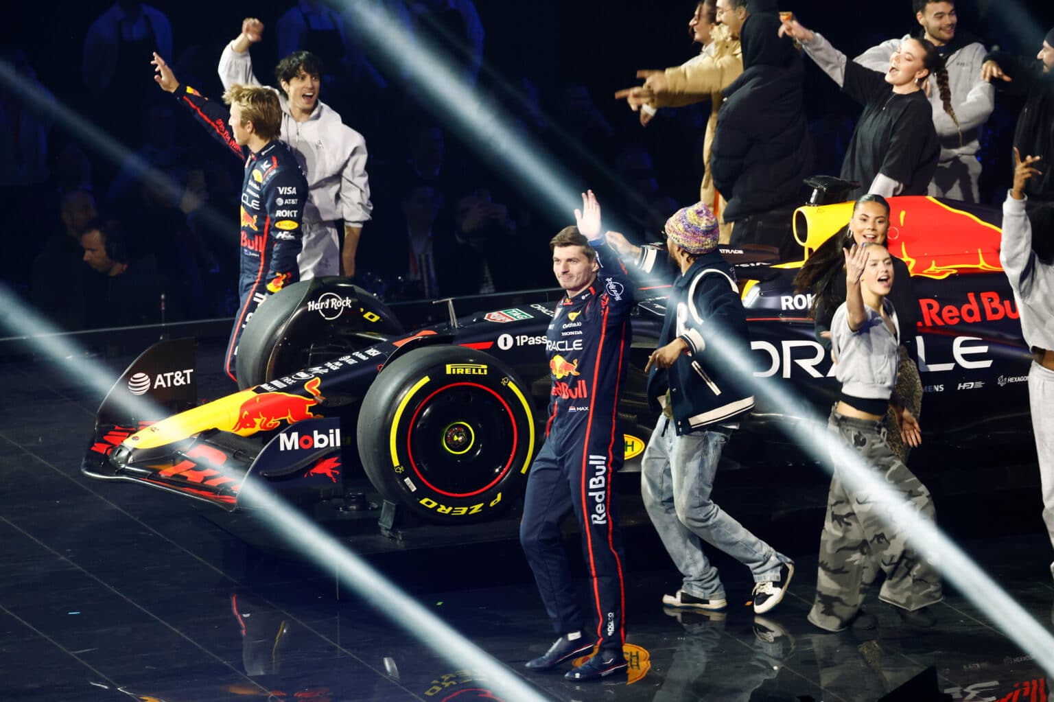LONDON, ENGLAND - FEBRUARY 18: Liam Lawson of New Zealand and Oracle Red Bull Racing and Max Verstappen of the Netherlands and Oracle Red Bull Racing wave to the crowd during F1 75 Live at The O2 Arena on February 18, 2025 in London, England. (Photo by Zak Mauger/Getty Images) // Getty Images / Red Bull Content Pool // SI202502180843 // Usage for editorial use only //