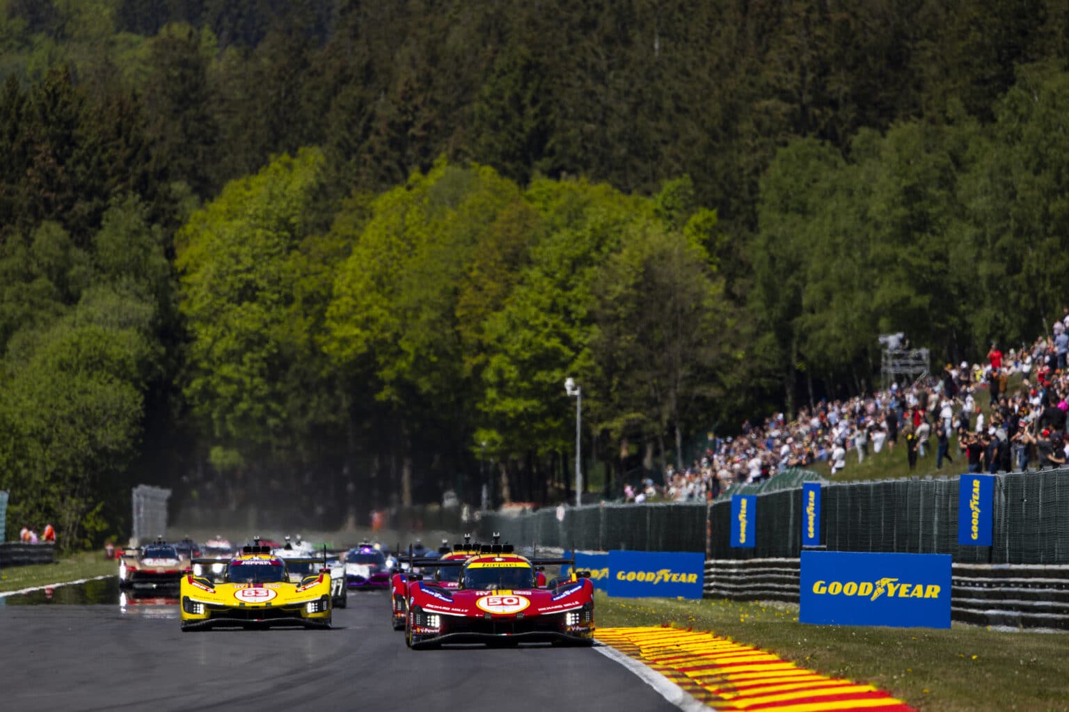 Start of the race, 50 FUOCO Antonio (ita), MOLINA Miguel (spa), NIELSEN Nicklas (dnk), Ferrari AF Corse, Ferrari 499P #50, Hypercar, action during the TotalEnergies 6 Hours of Spa-Francorchamps 2025, 3rd round of the 2025 FIA World Endurance Championship, from May 8 to 10, 2025 on the Circuit de Spa-Francorchamps in Stavelot, Belgium - Photo Julien Delfosse / DPPI