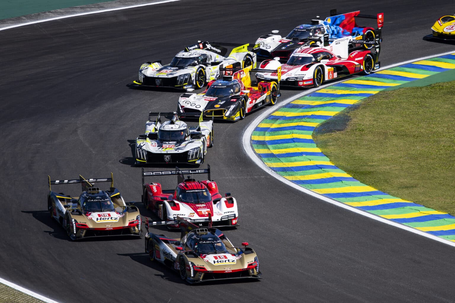 Start of the race, 12 LYNN Alex (gbr), NATO Norman (fra), STEVENS Will (gbr), Cadillac Hertz Team Jota, Cadillac V-Series.R #12, Hypercar, action during the Rolex 6 Hours of Sao Paulo 2025, 5th round of the 2025 FIA World Endurance Championship, from July 11 to 13, 2025 on the Interlagos Circuit in Sao Paulo, Brazil - Photo Julien Delfosse / DPPI