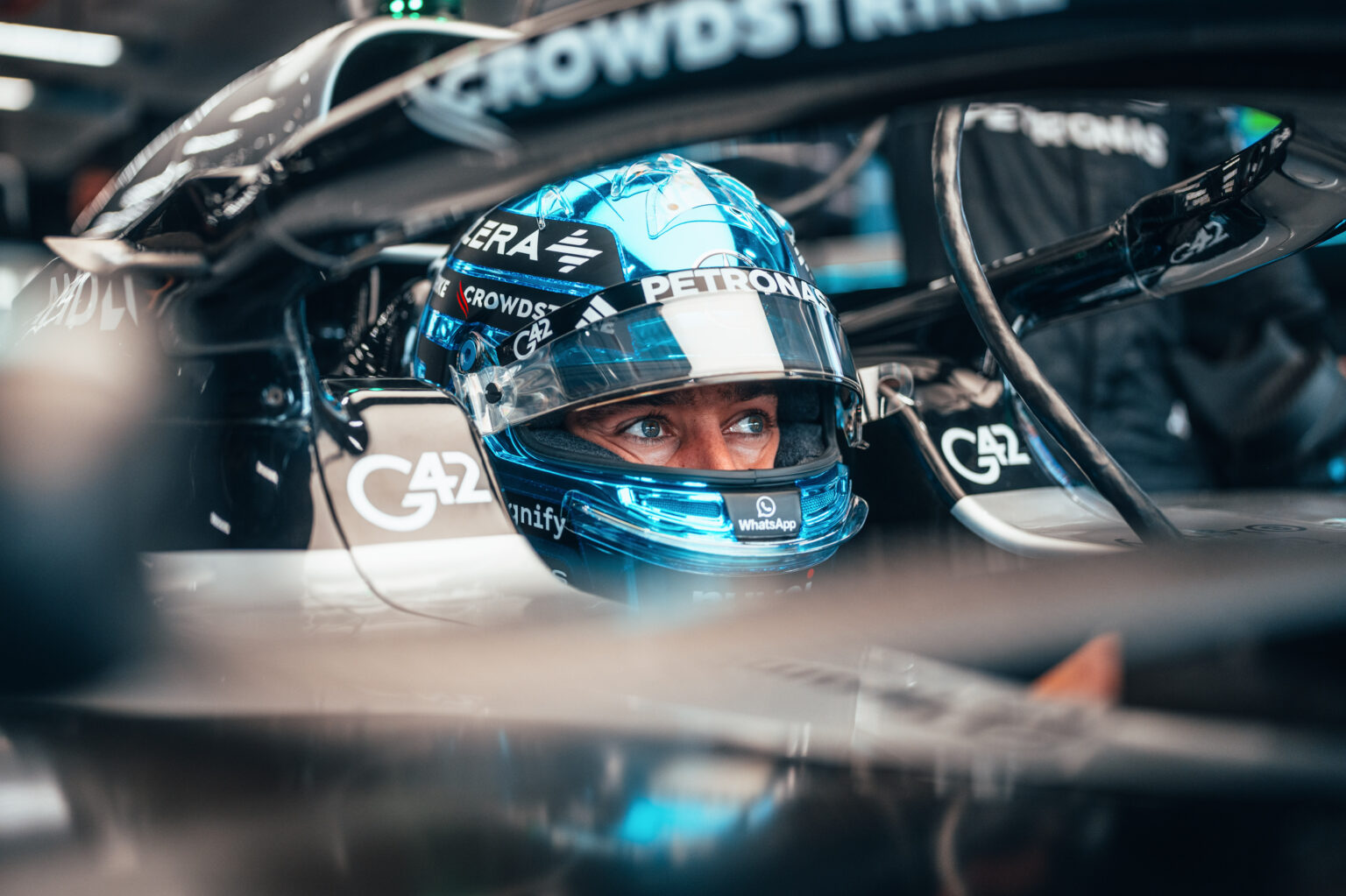 Formel 1 - Mercedes-AMG PETRONAS F1 Team, Großer Preis von Singapur 2025. George Russell 

Formula One - Mercedes-AMG PETRONAS F1 Team, 2025 Singapore Grand Prix. George Russell