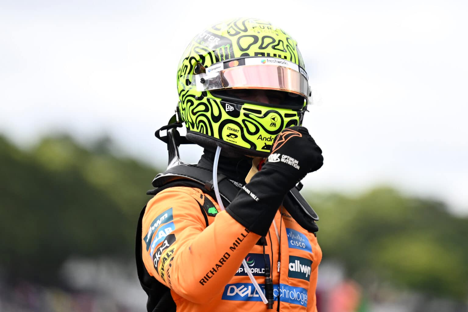 SAO PAULO, BRAZIL - NOVEMBER 09: Race winner Lando Norris of Great Britain and McLaren celebrates in parc ferme during the F1 Grand Prix of Brazil at Autodromo Jose Carlos Pace on November 09, 2025 in Sao Paulo, Brazil. (Photo by Simon Galloway/LAT Images)