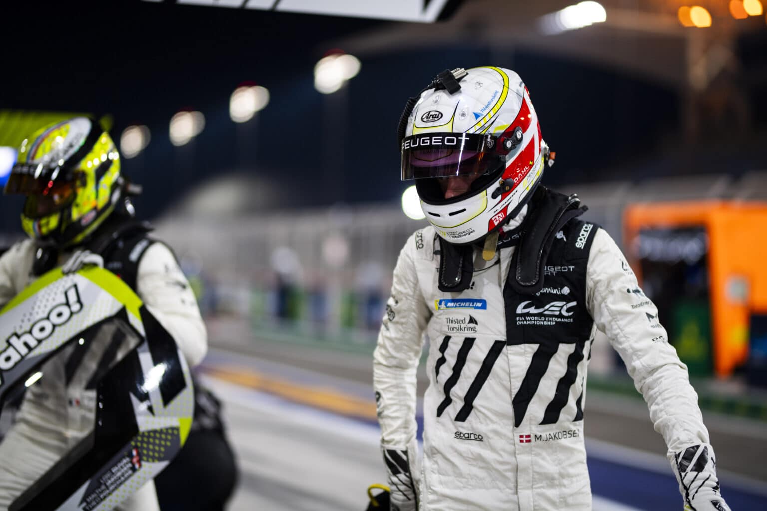 JAKOBSEN Malthe (dnk), Peugeot TotalEnergies, Peugeot 9X8 #94, Hypercar, portrait, pitstop, arrêt aux stands during the 8 Hours of Bahrain 2025, 8th round of the 2025 FIA World Endurance Championship, from November 6 to 8, 2025 on the Bahrain International Circuit in Sakhir, Bahrain - Photo Fabrizio Boldoni / DPPI