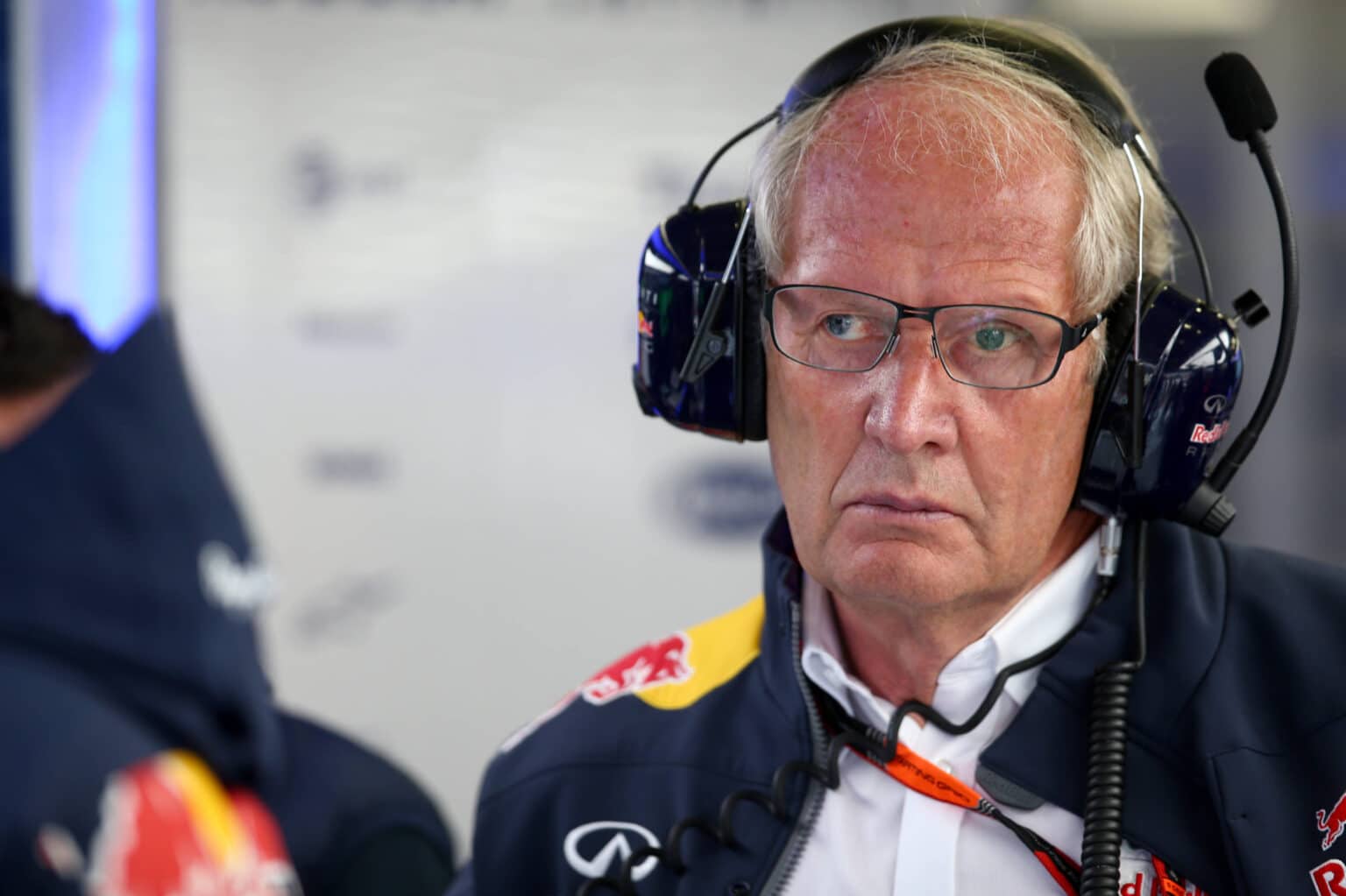 SPIELBERG, AUSTRIA - JUNE 19:  Infiniti Red Bull Racing Team Consultant Dr Helmut Marko looks on in the garage during practice for the Formula One Grand Prix of Austria at Red Bull Ring on June 19, 2015 in Spielberg, Austria.  (Photo by Mark Thompson/Getty Images) // Getty Images / Red Bull Content Pool // SI201506190093 // Usage for editorial use only //
