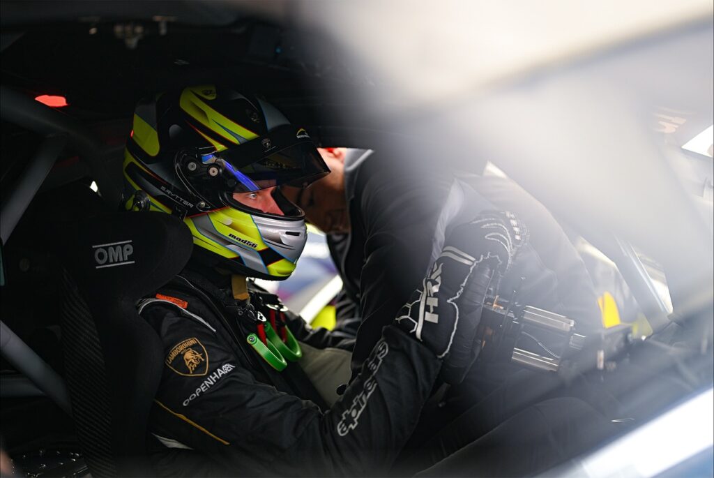 4e9c099d-7120-ffb5-0c7d-f6e2f0a6b449