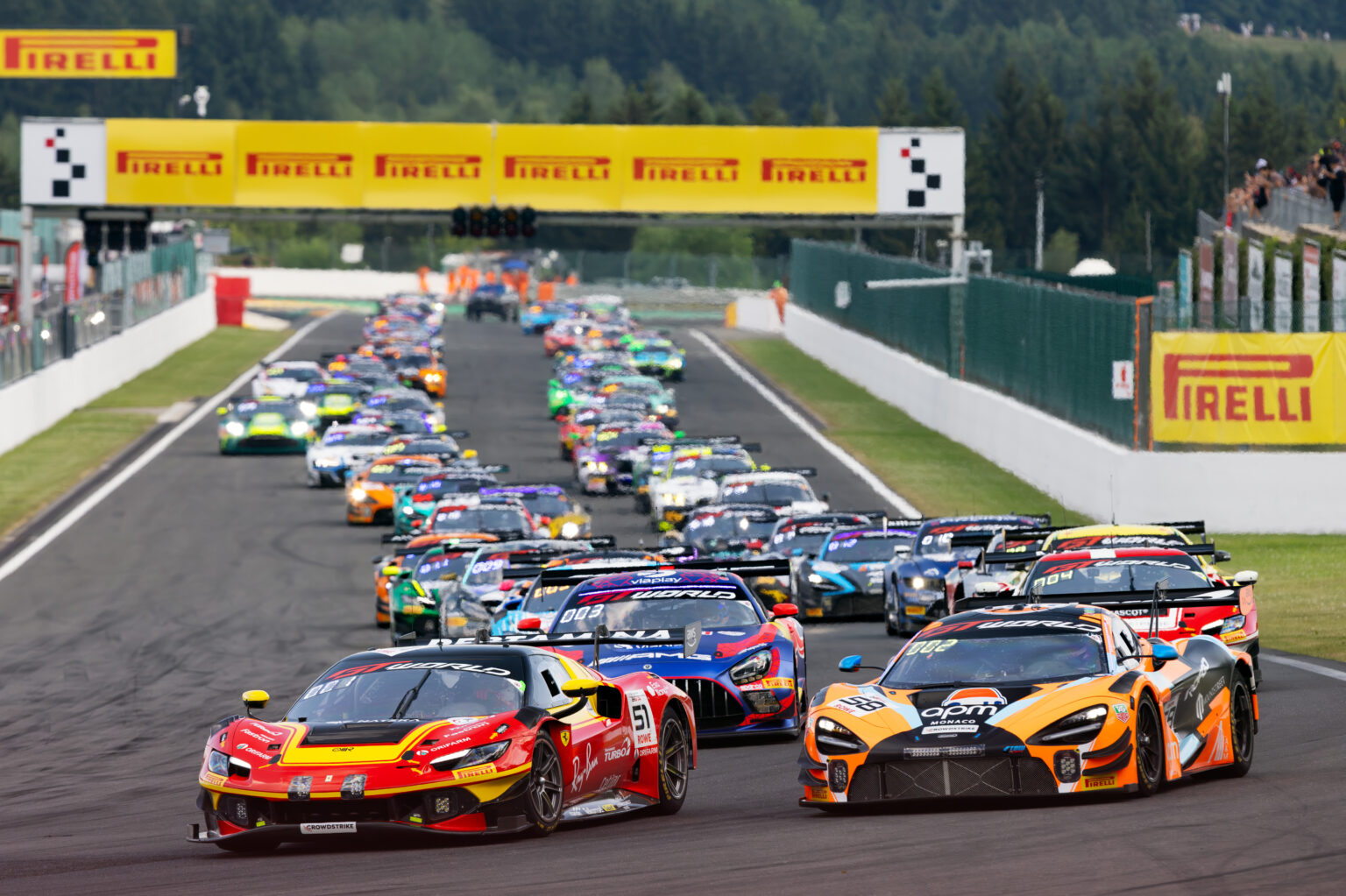 #51 - AF Corse - Alessio ROVERA - Tommaso MOSCA - Nicklas NIELSEN - Ferrari 296 GT3 EVO Leads Race Start