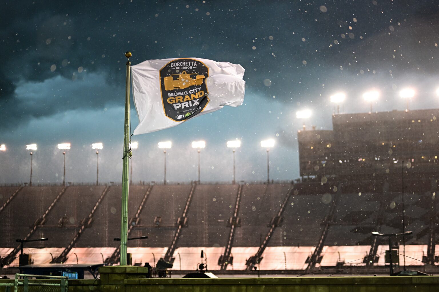 Rain - Borchetta Bourbon Music City Grand Prix presented by OnlyBulls - By_ James Black_Large Image Without Watermark_m160556
