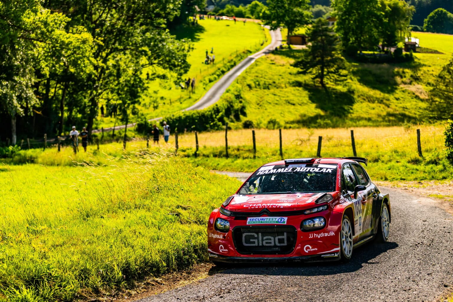 I alle sæsonens hidtidige løb - som her Rallye des Vosges - har Kenneth Madsen og Mads Dalsager fuldført (Quentin Ribaud Photographie)